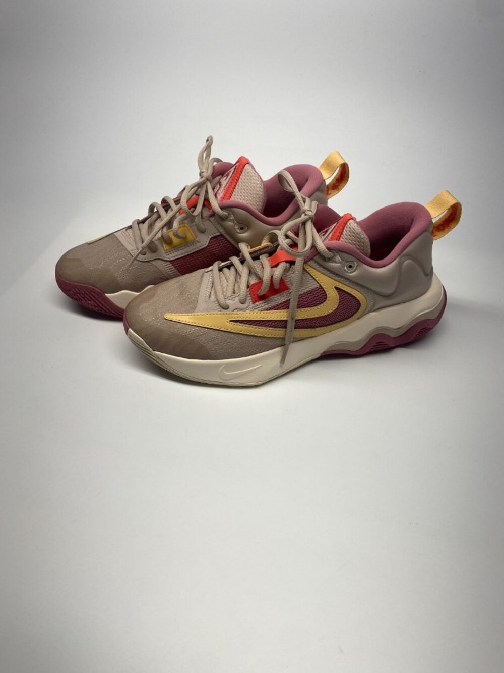 Nike Giannis Immortality 3 Fossil Stone Celestial Gold DZ7533-200 Men Size 8